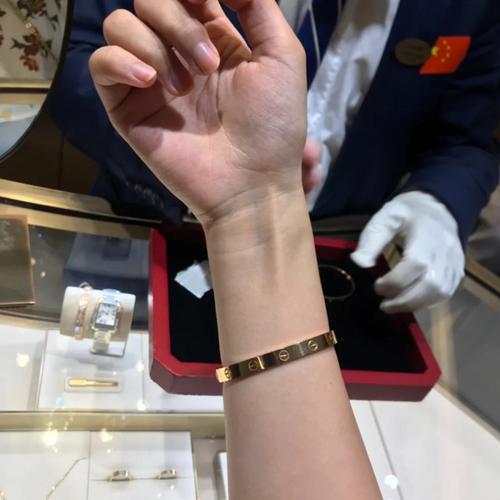 cartier/卡地亚手镯 18k玫瑰金经典love窄版无钻宽版手环手镯 女